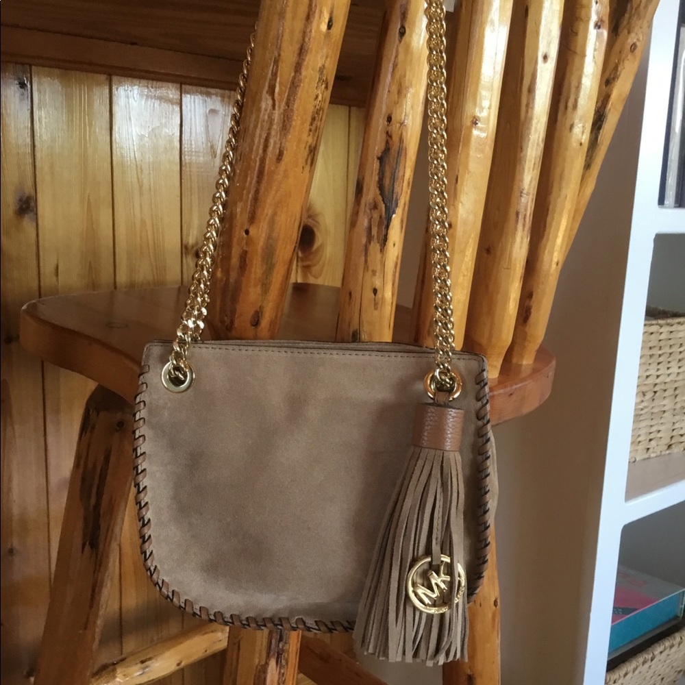 Micheal Kors Crossbody/Shoulder